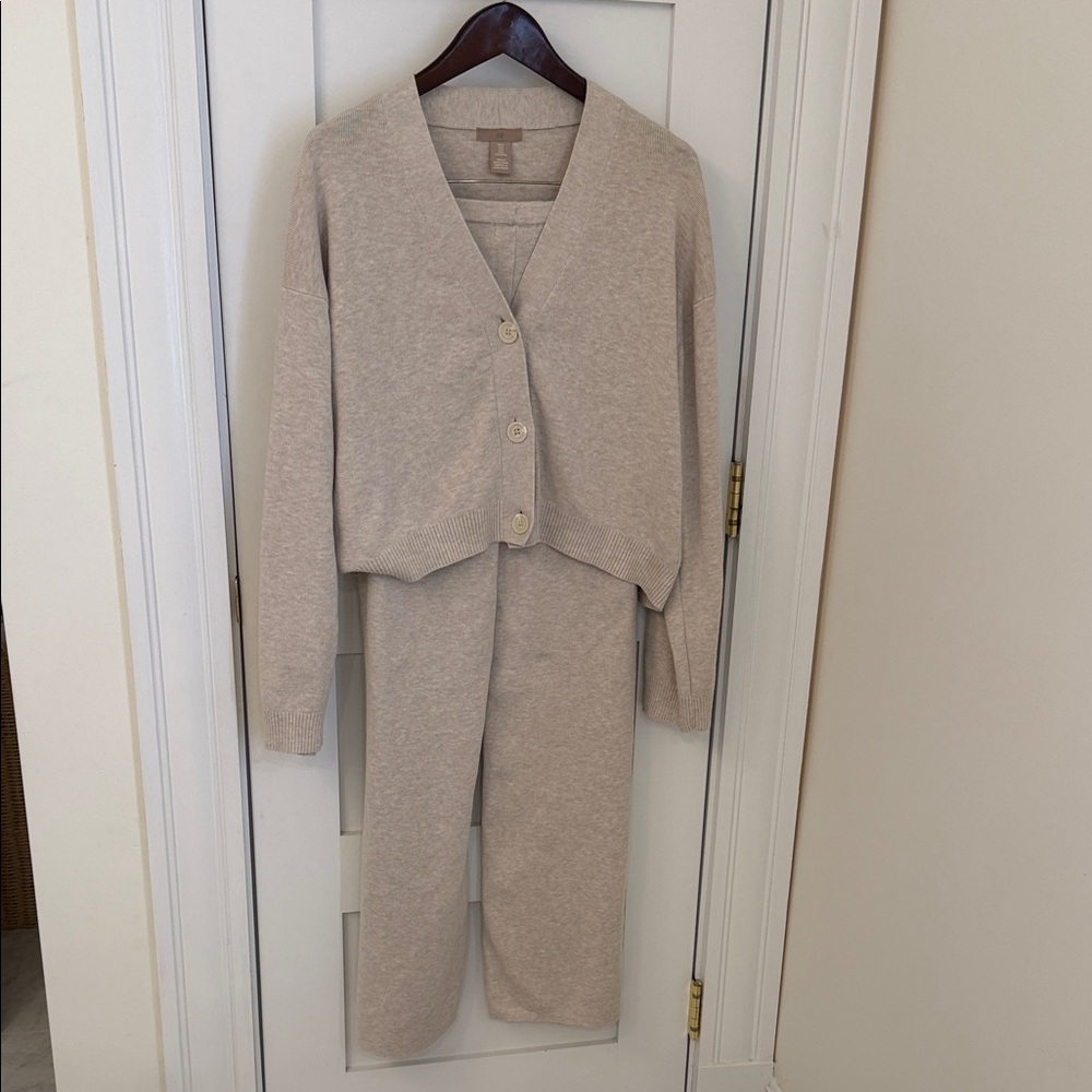 H&M Cozy Beige Knit Cardigan and Pants Set - M